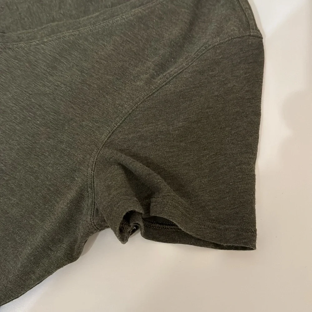 Lululemon Women’s T-shirt Tee